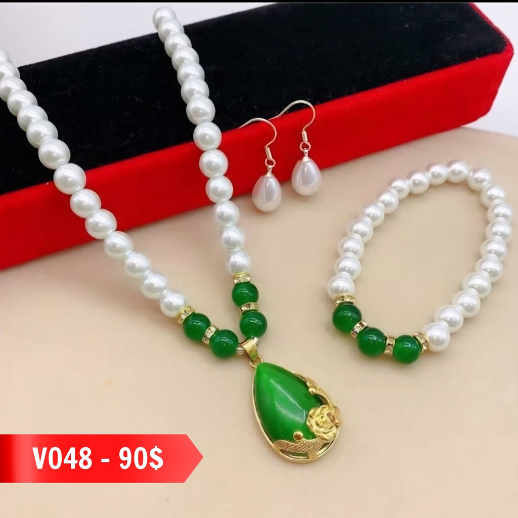 Premium Pearl Necklace - Luxurious, Elegant Design in Multiple Styles